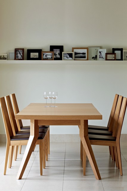 Wing-Dining-Table-Heals_EL_21mar13_PR_b_426x639