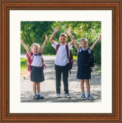 3 Kids in school uniform